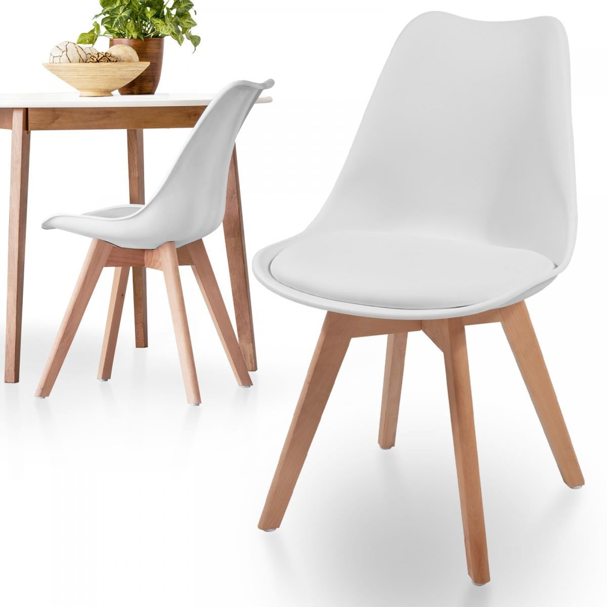 2 X Skandinaviske Spisestuestole   Hvid, Plast & Massivt Træ Black Friday Ff Europe Udsalg
